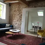 Meulière De Charme Casa vacanze *
